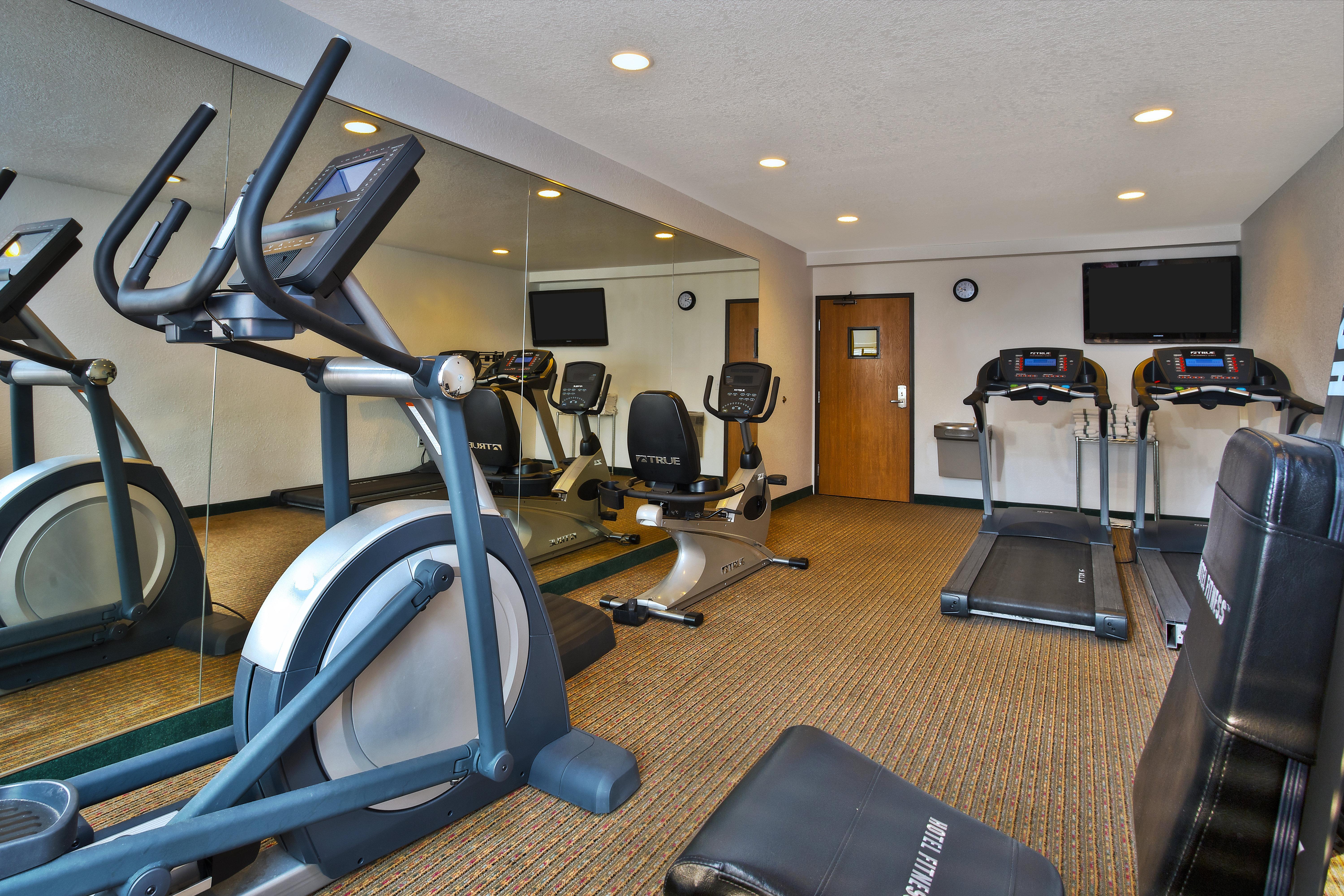 Holiday Inn Express Hotel & Suites Petoskey By Ihg Exterior photo