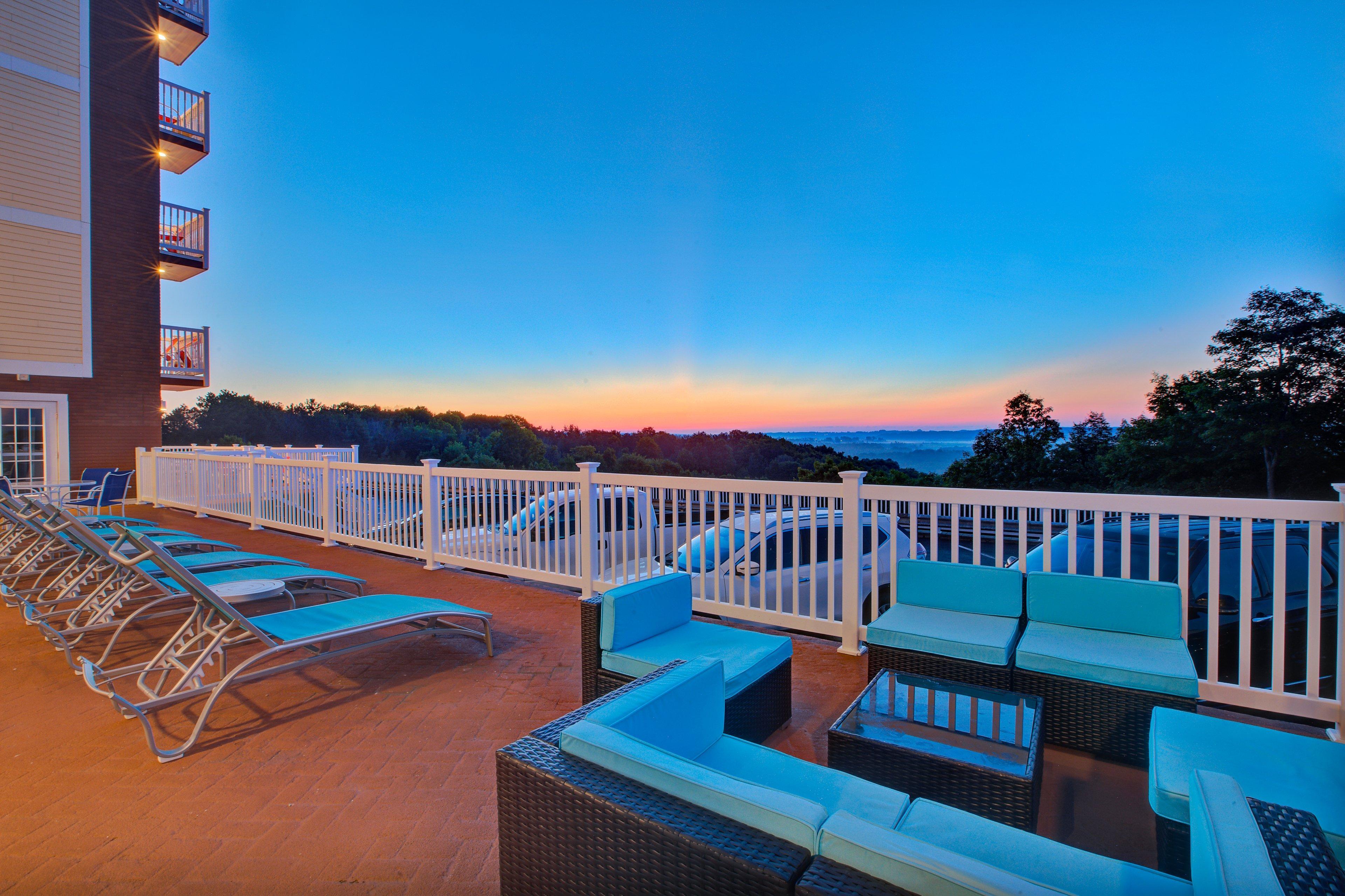 Holiday Inn Express Hotel & Suites Petoskey By Ihg Exterior photo